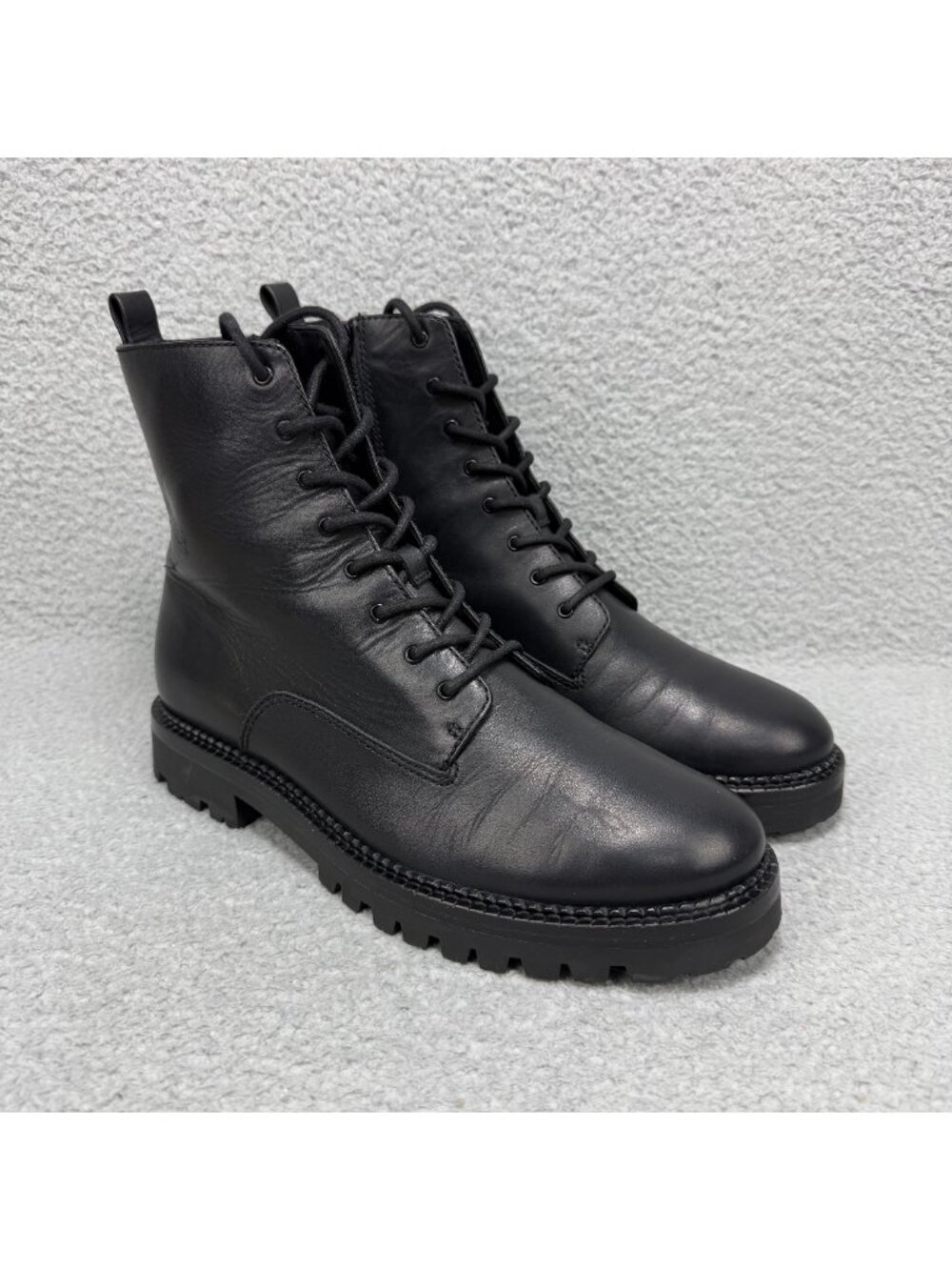 Vince Boots Women 9.5 Shoes Black Leather Cabria Lug Sole Combat Biker Ankle Zip
